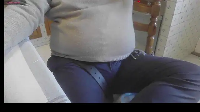 Snapshot of polloiw chatting on 2, 2, 2026 polloiw online show from 2, 2, 2026