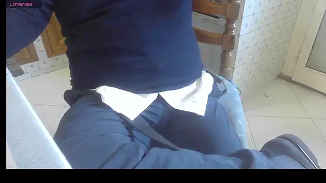 Snapshot of polloiw chatting on 23, 2, 2026 polloiw online show from 23, 2, 2026