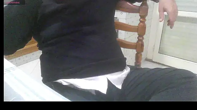 Snapshot of polloiw chatting on 25, 2, 2026 polloiw online show from 25, 2, 2026