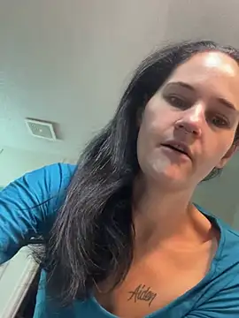 Snapshot of lolabunny9 chatting on 15, 1, 2025 lolabunny9 online show from 15, 1, 2025