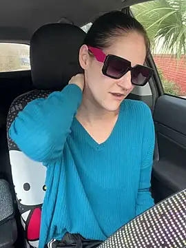 Snapshot of lolabunny9 chatting on 6, 2, 2025 lolabunny9 online show from 6, 2, 2025