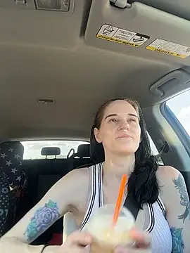 lolabunny9 online show from 10, 1, 2026