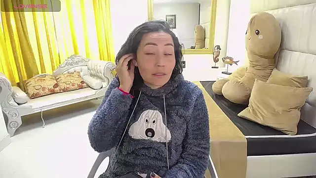 gaby trent online show from 13, 2, 2025