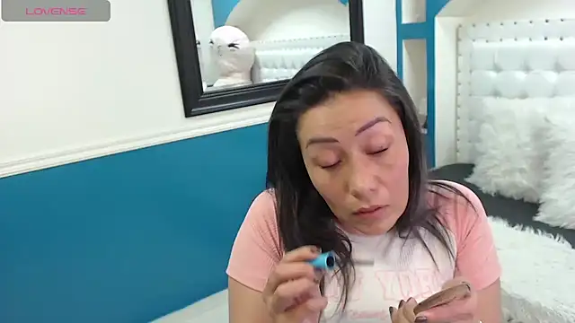 gaby trent online show from 15, 2, 2025