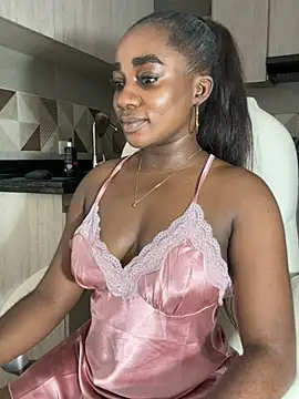 cristaaalclocks1 online show from 14, 3, 2025