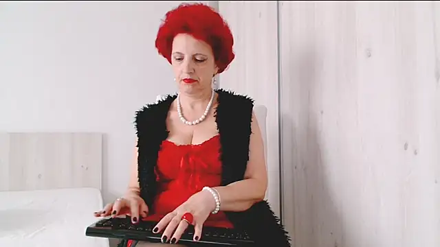 MilfSupreme online show from 9, 10, 2025