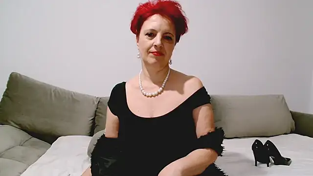 MilfSupreme online show from 6, 1, 2026