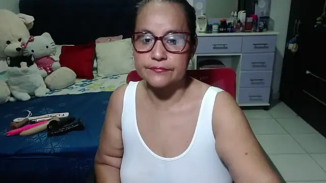 pervert mommy  online show from 24, 11, 2025