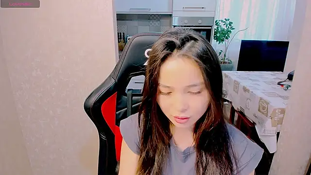 AyaMoon online show from 11, 11, 2025