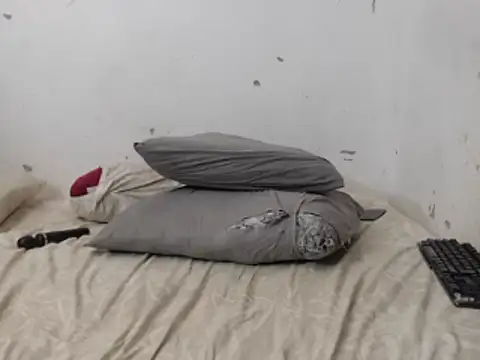 XHotJuicyBootyXX online show from 25, 1, 2025