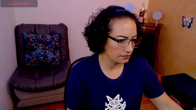 Snapshot of scarlet_wet chatting on 11, 12, 2024 scarlet wet online show from 11, 12, 2024