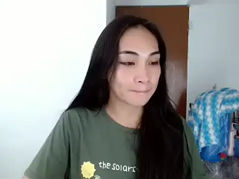 SweetLilly 18 online show from 3, 12, 2024