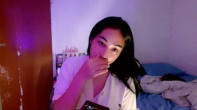 SweetLilly 18 online show from 26, 9, 2025