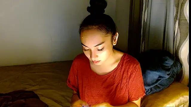 SweetLilly 18 online show from 3, 3, 2026