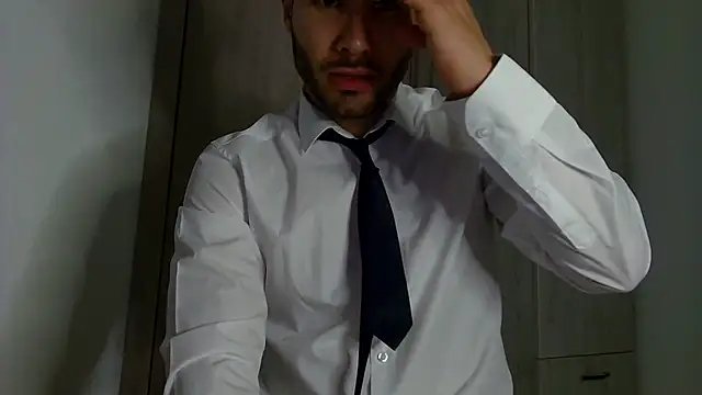 Justynn1 online show from 30, 10, 2025