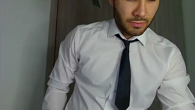 Snapshot of Justynn1 chatting on 26, 4, 2026 Justynn1 online show from 26, 4, 2026