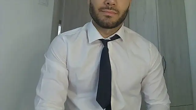 Snapshot of Justynn1 chatting on 18, 5, 2026 Justynn1 online show from 18, 5, 2026