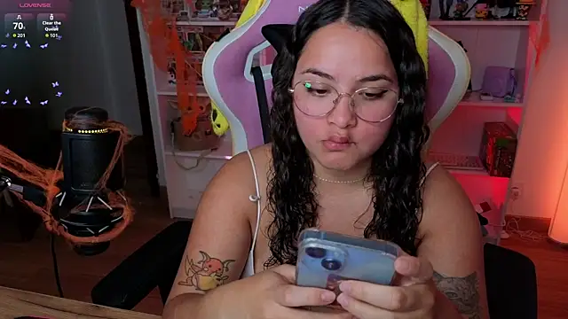 Snapshot of Sweet_sully__ chatting on 10, 10, 2025 Sweet sully   online show from 10, 10, 2025