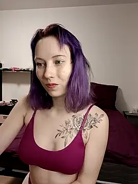 Snapshot of Frost_foxy chatting on 13, 12, 2024 Frost foxy online show from 13, 12, 2024