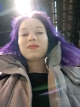 Snapshot of Frost_foxy chatting on 21, 12, 2024 Frost foxy online show from 21, 12, 2024