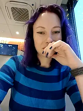 Snapshot of Frost_foxy chatting on 23, 12, 2024 Frost foxy online show from 23, 12, 2024