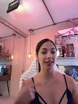 Zoe Bae online show from 10, 1, 2026