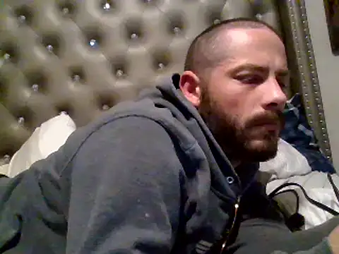 Sitonmyface2020xh online show from 15, 2, 2025