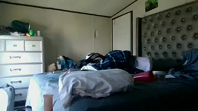 Sitonmyface2020xh online show from 27, 2, 2025