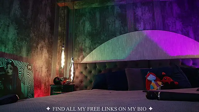 Charlotte Germanotta  online show from 13, 1, 2026