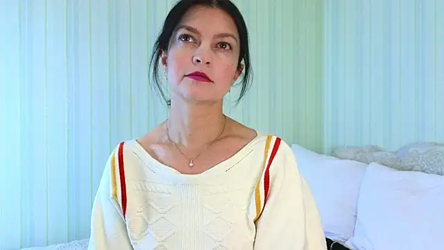  Lily  online show from 22, 1, 2025