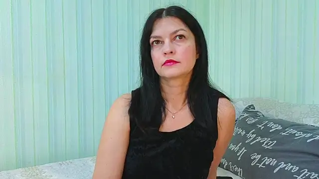  Lily  online show from 14, 4, 2026