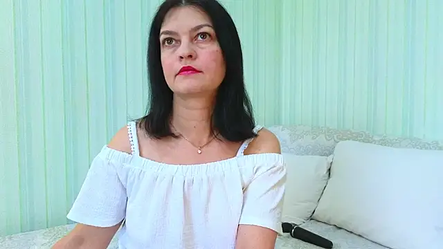 Snapshot of _Lily_ chatting on 29, 4, 2026 Lily online show from 29, 4, 2026