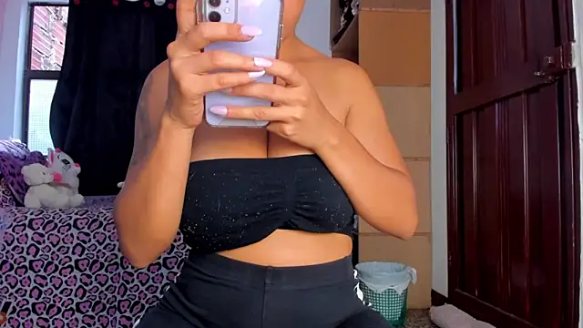 AlondraDiossa03 online show from 1, 11, 2025