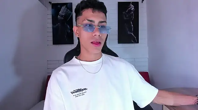 Snapshot of AlanNaughty chatting on 26, 12, 2024 AlanNaughty online show from 26, 12, 2024