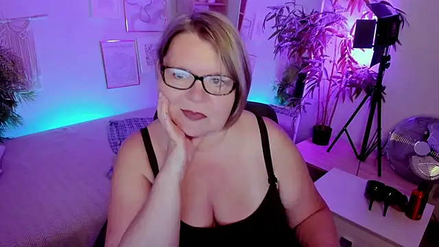 Shannonshine online show from 24, 7, 2026