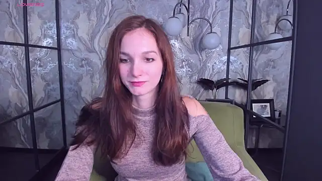 Snapshot of MirandaGlow chatting on 7, 2, 2025 MirandaGlow online show from 7, 2, 2025