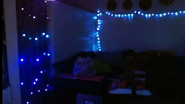 Snapshot of mycock2474u chatting on 24, 2, 2025 mycock2474u online show from 24, 2, 2025