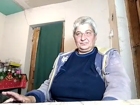 ExquisiteMature online show from 4, 10, 2025