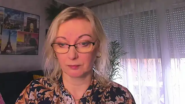 vanessa chat online show from 12, 2, 2026