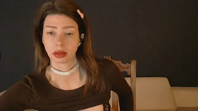 WhiteQueen888 online show from 12, 11, 2025