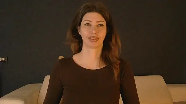 WhiteQueen888 online show from 15, 4, 2026