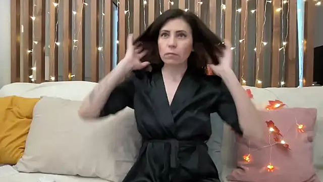 HotyWinter online show from 31, 10, 2025