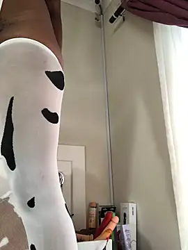 LuciousLips96 online show from 7, 2, 2025