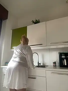 x elena x online show from 13, 2, 2025