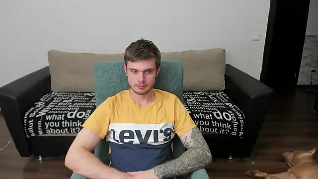 maks wolfis online show from 9, 1, 2025