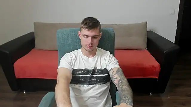 maks wolfis online show from 27, 1, 2025