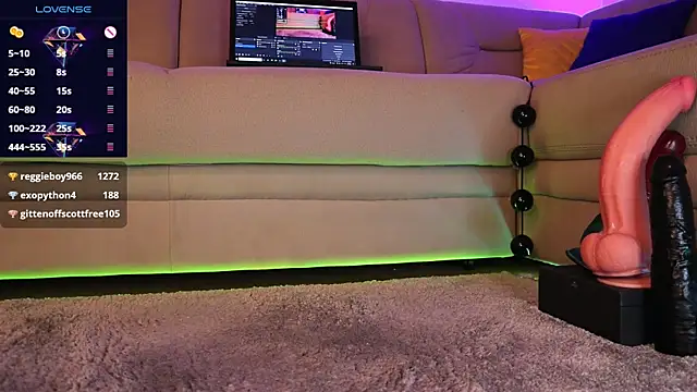 pawg queen online show from 17, 2, 2025