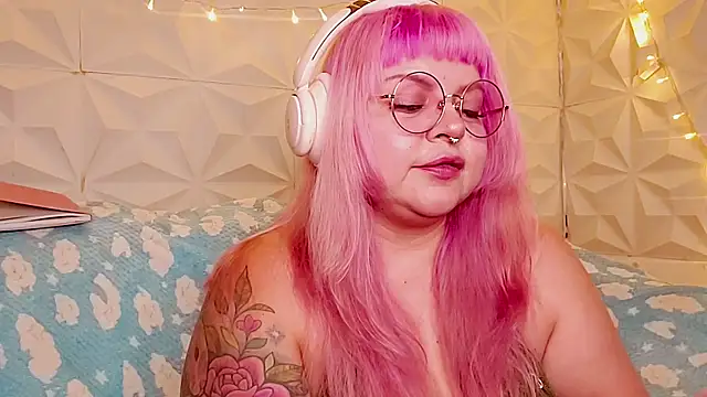 Satyn doll online show from 23, 5, 2026