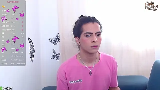 Snapshot of karen_sofia_ chatting on 18, 9, 2025 karen sofia online show from 18, 9, 2025