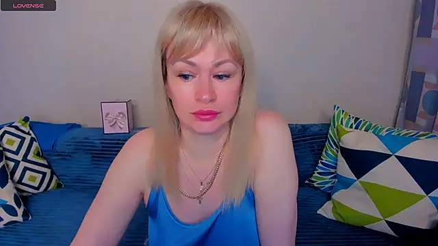 EllenMoore online show from 12, 6, 2026